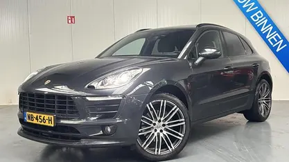 Vulkaangrijs metallic Gebruikt 2017 Porsche Macan SUV | € 39.950 (Goede deal)