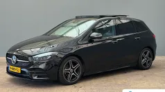 Zwart Gebruikt 2022 Mercedes B200 Business MPV | € 30.895 (Eerlijke prijs)