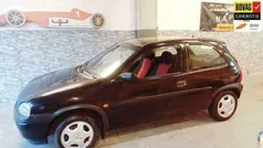 Zwart Gebruikt 2000 Opel Corsa Hatchback | € 799 (Eerlijke prijs)