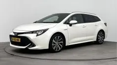 Wit Gebruikt 2021 Toyota Corolla Business Edition Stationwagen | € 20.445 (Eerlijke prijs)