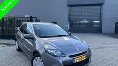 Grijs Gebruikt 2011 Renault Clio II Hatchback | € 2.199 (Eerlijke prijs)