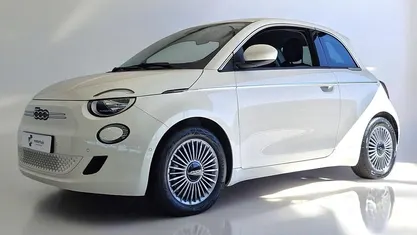 Nieuw Fiat 500e 86 kW (118 PK) 2025 Wit Hatchback