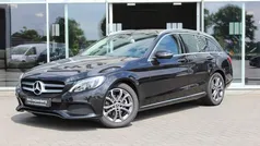 Zwart, metallic lak Gebruikt 2017 Mercedes C180 Ambition Stationwagen | € 23.900 (Eerlijke prijs)