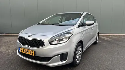 Grijs Occasion 2013 Kia Carens MPV | € 7.249 (Goede deal)