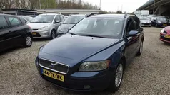 Blauw Gebruikt 2006 Volvo V50 Stationwagen | € 3.095 (Eerlijke prijs)