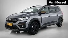 Gebruikt 2024 Dacia Jogger Extreme MPV | € 27.940 (Eerlijke prijs)
