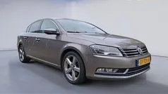 Gebruikt 2012 VW Passat Highline Sedan | € 6.950 (Eerlijke prijs)