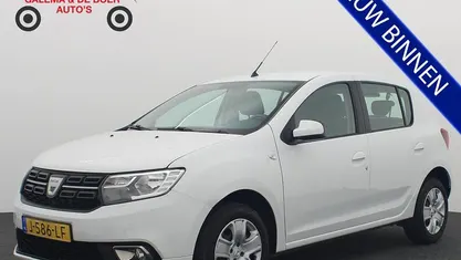 Wit Gebruikt 2020 Dacia Sandero Comfort Hatchback | € 10.283 (Goede deal)