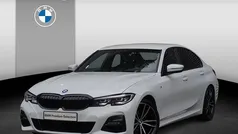 Gebruikt 2021 BMW 318 Comfort Edition Sedan | € 33.950 (Eerlijke prijs)
