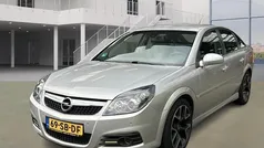 Grijs Gebruikt 2005 Opel Vectra GTS Executive Hatchback | € 1.650 (Eerlijke prijs)