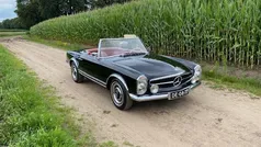 Zwart Gebruikt 1964 Mercedes 230 | € 79.500