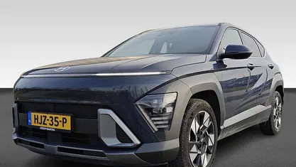 Blauw Occasion 2025 Hyundai Kona Comfort SUV | € 31.730 (Eerlijke prijs)