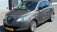 Bruin Gebruikt 2013 Lancia Ypsilon Gold Hatchback | € 1.950 (Super prijs)