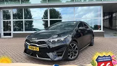 Black pearl m Gebruikt 2023 Kia ProCeed GT-Line Hatchback | € 31.800 (Eerlijke prijs)