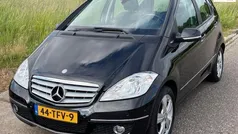 Zwart Gebruikt 2012 Mercedes A160 Avantgarde MPV | € 7.999 (Goede deal)