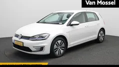 Wit Gebruikt 2020 VW e-Golf Hatchback | € 13.400 (Eerlijke prijs)
