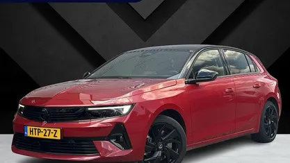 Rood Gebruikt 2024 Opel Astra Hatchback | € 29.925 (Eerlijke prijs)