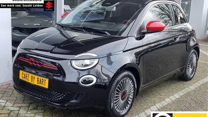 Zwart Gebruikt 2022 Fiat 500e Red Hatchback | € 16.925 (Super prijs)