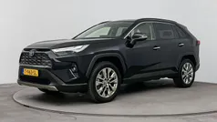 Zwart Gebruikt 2023 Toyota RAV4 Hybrid Executive SUV | € 43.999 (Eerlijke prijs)
