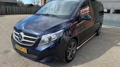 Mercedes V220