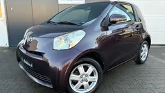 Paars Gebruikt 2010 Toyota iQ Comfort Hatchback | € 3.250 (Goede deal)