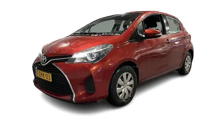 Rood Gebruikt 2015 Toyota Yaris Hatchback | € 9.940 (Eerlijke prijs)