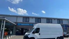 Gebruikt 2020 Peugeot Boxer Premium Van | € 11.950 (Eerlijke prijs)