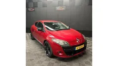 Rood Gebruikt 2009 Renault Mégane Coupé Coupé | € 3.250 (Eerlijke prijs)