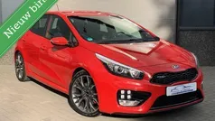 Rood Gebruikt 2015 Kia Ceed GT 2 Hatchback | € 13.850 (Eerlijke prijs)