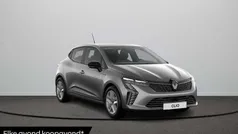 Gebruikt 2025 Renault Clio V Evolution Hatchback | € 26.165 (Eerlijke prijs)