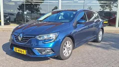 Blauw Gebruikt 2018 Renault Mégane GrandTour LIMITED Stationwagen | € 11.695 (Eerlijke prijs)