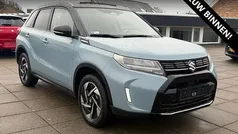 Gebruikt 2025 Suzuki Vitara Style SUV | € 28.950 (Eerlijke prijs)