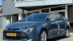 Blauw Gebruikt 2020 Toyota Corolla Active Stationwagen | € 14.950 (Eerlijke prijs)