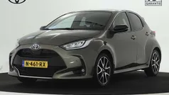 Groen Gebruikt 2021 Toyota Yaris Hybrid Executive Hatchback | € 22.945 (Eerlijke prijs)