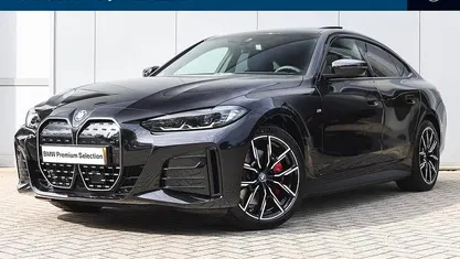 Saphirschwarz Occasion 2024 BMW i4 Executive Sedan | € 44.450 (Eerlijke prijs)