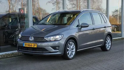 Occasion 2015 VW Golf Sportsvan Edition MPV | € 13.750 (Goede deal)