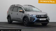 Gebruikt 2025 Dacia Jogger Extreme MPV | € 28.940 (Eerlijke prijs)
