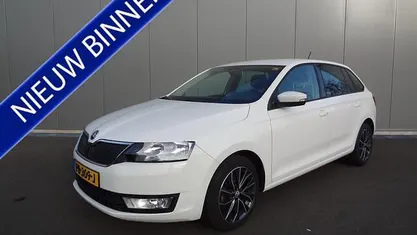 Occasion 2017 Skoda Rapid Drive Hatchback | € 10.945 (Eerlijke prijs)