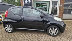 Zwart Gebruikt 2009 Peugeot 107 Hatchback | € 2.222 (Eerlijke prijs)