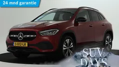 Rood metallic Gebruikt 2021 Mercedes GLA250 Premium SUV | € 35.495 (Goede deal)