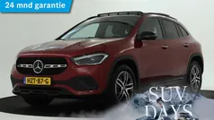 Rood Gebruikt 2022 Mercedes GLA250 Night SUV | € 38.750 (Eerlijke prijs)