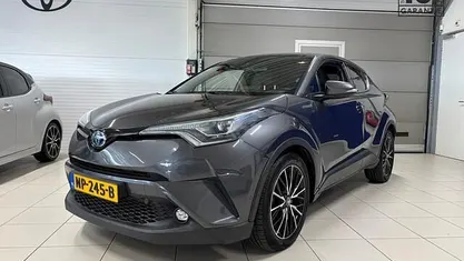 Gebruikt 2017 Toyota C-HR Premium SUV | € 18.495 (Eerlijke prijs)