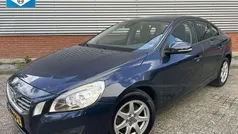 Blauw Gebruikt 2011 Volvo S60 Kinetic Sedan | € 10.450 (Eerlijke prijs)