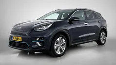 Blauw Gebruikt 2020 Kia e-Niro SUV | € 20.940 (Eerlijke prijs)