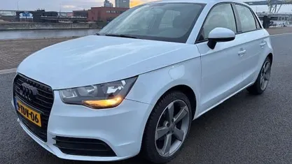 Gebruikt 2014 Audi A1 Attraction Hatchback | € 9.500 (Eerlijke prijs)