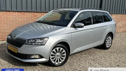 Grijs Gebruikt 2022 Skoda Fabia Ambition Hatchback | € 13.495 (Eerlijke prijs)