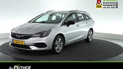 Grijs Occasion 2021 Opel Astra Edition Stationwagen | € 13.000 (Eerlijke prijs)