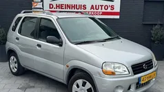 Grijs Gebruikt 2001 Suzuki Ignis GL Hatchback | € 1.350 (Eerlijke prijs)