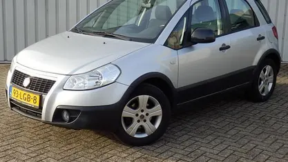 Grijs (metallic) Occasion 2010 Fiat Sedici Dynamic SUV | € 3.450 (Goede deal)