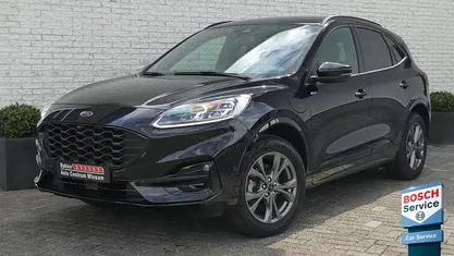 Zwart (metallic) Gebruikt 2023 Ford Kuga ST-Line X SUV | € 27.900 (Goede deal)